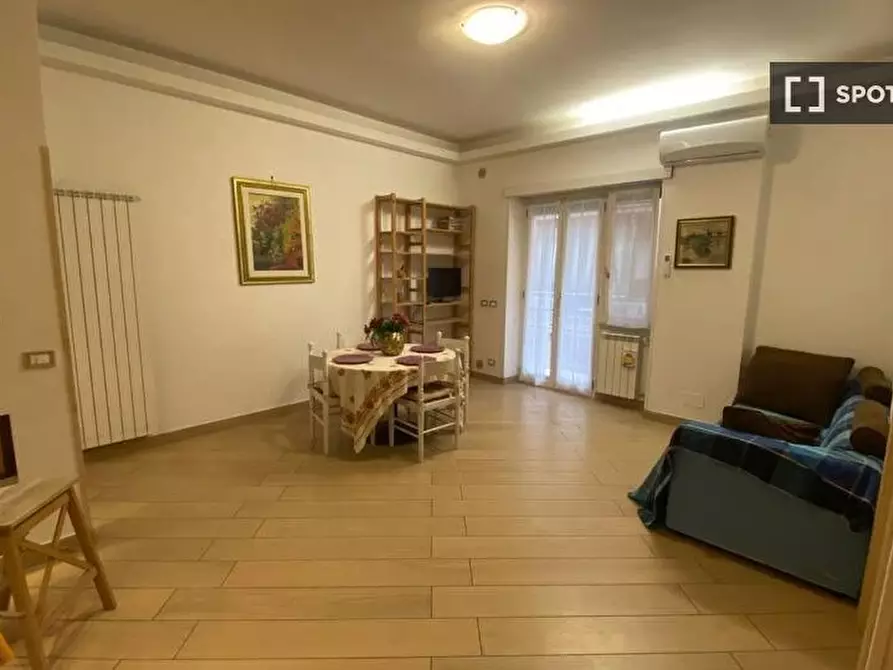 Immagine 1 di Appartamento in affitto  in Via Fonteiana a Roma