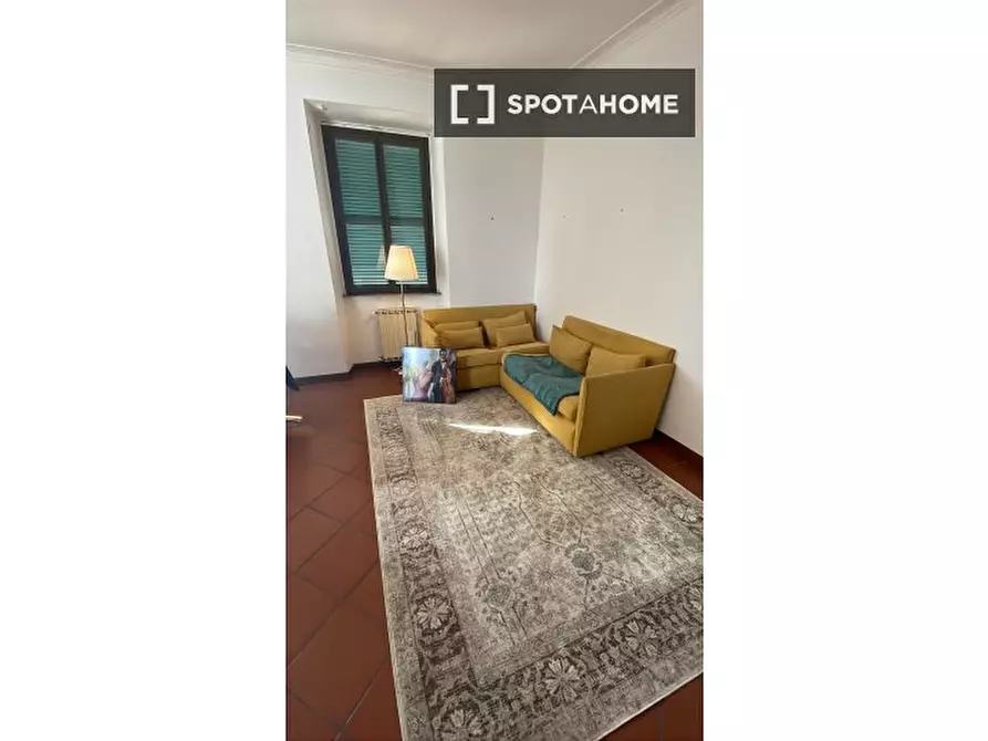 Immagine 5 di Camera condivisa in affitto  in Via Giulia di Gallese a Roma