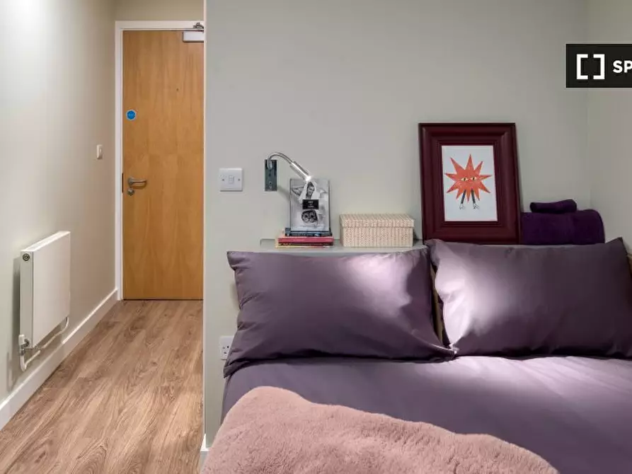 Immagine 2 di Camera condivisa in affitto  in Fieldgate St a Poplar