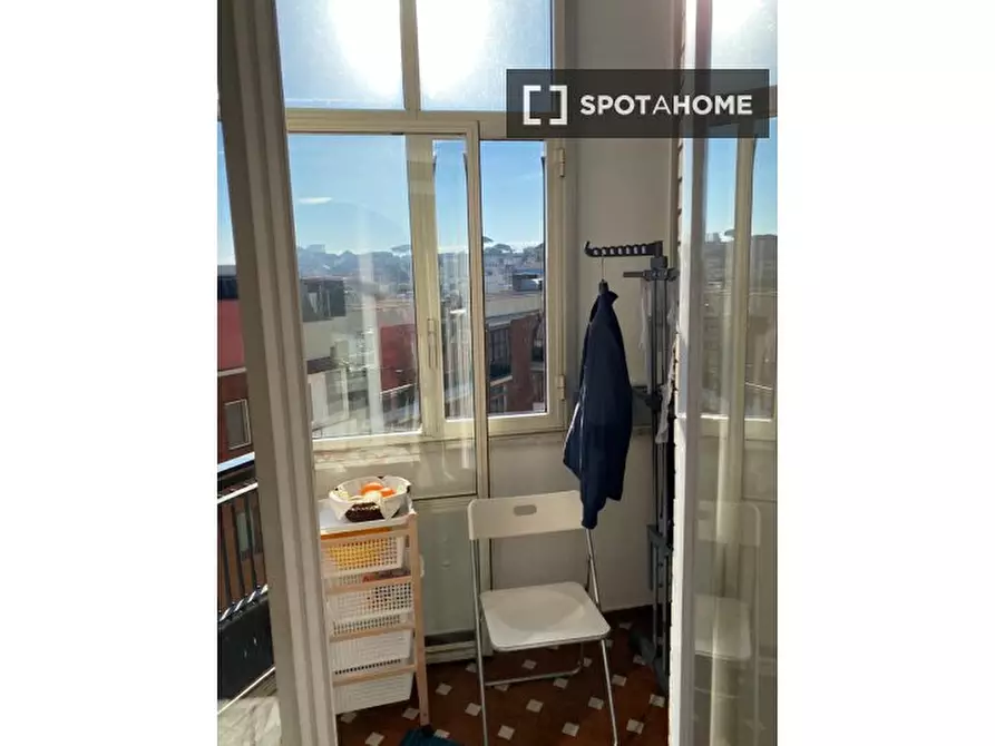 Immagine 4 di Camera condivisa in affitto  in Via Giulio Venticinque a Roma