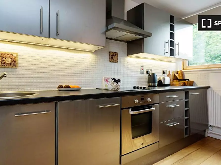 Immagine 8 di Ufficio in affitto  in Blantyre St a Kensington