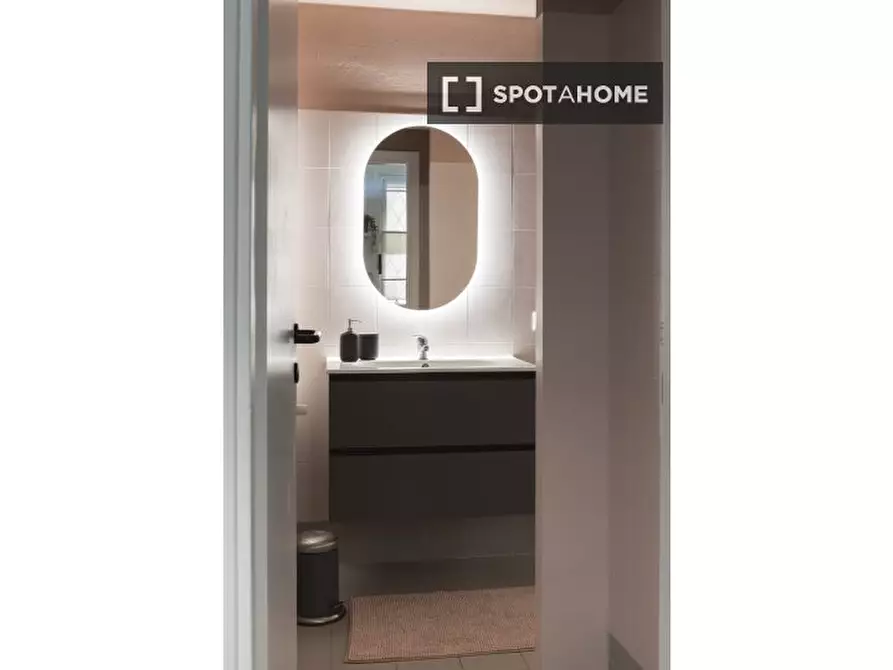 Immagine 9 di Appartamento in affitto  in Via Bernardino Verro a Milano