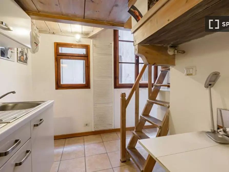 Immagine 5 di Ufficio in affitto  in Via Montebello a Firenze