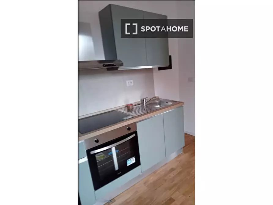 Immagine 3 di Appartamento in affitto  in Via Alessandro Manzoni a Monza