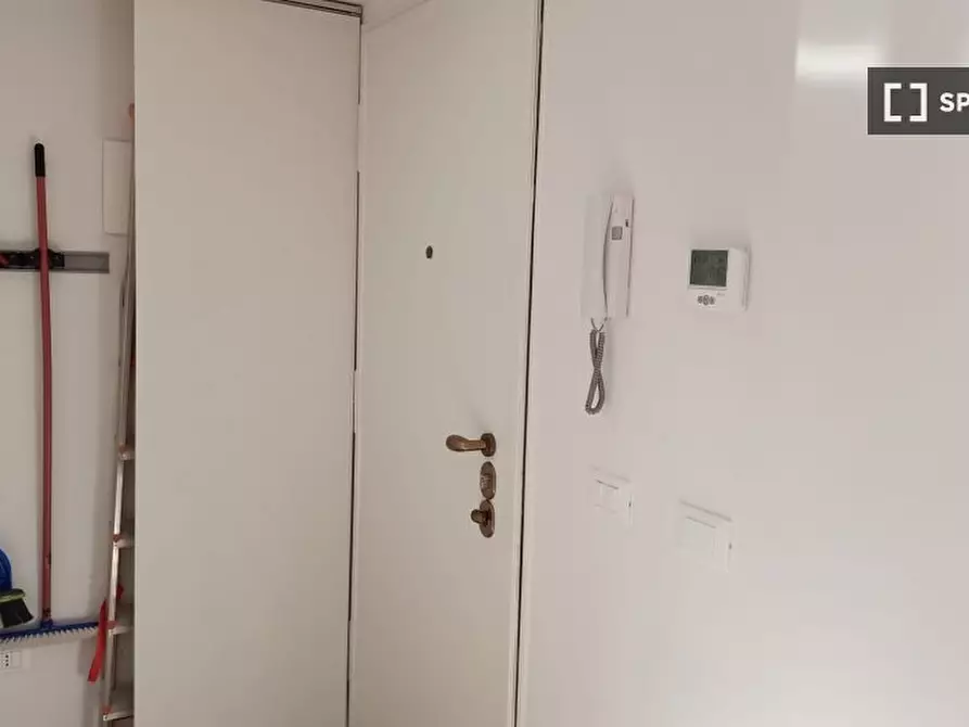 Immagine 12 di Ufficio in affitto  in Via Tagiura a Milano