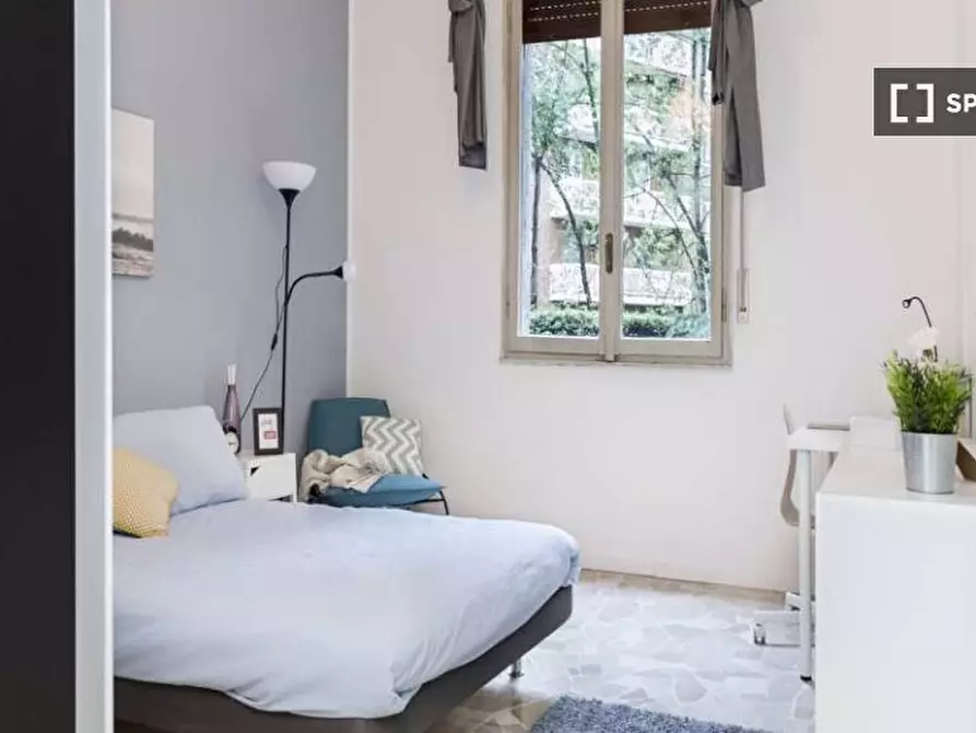 Immagine 2 di Camera condivisa in affitto  in Largo Cavalieri di Malta a Milano