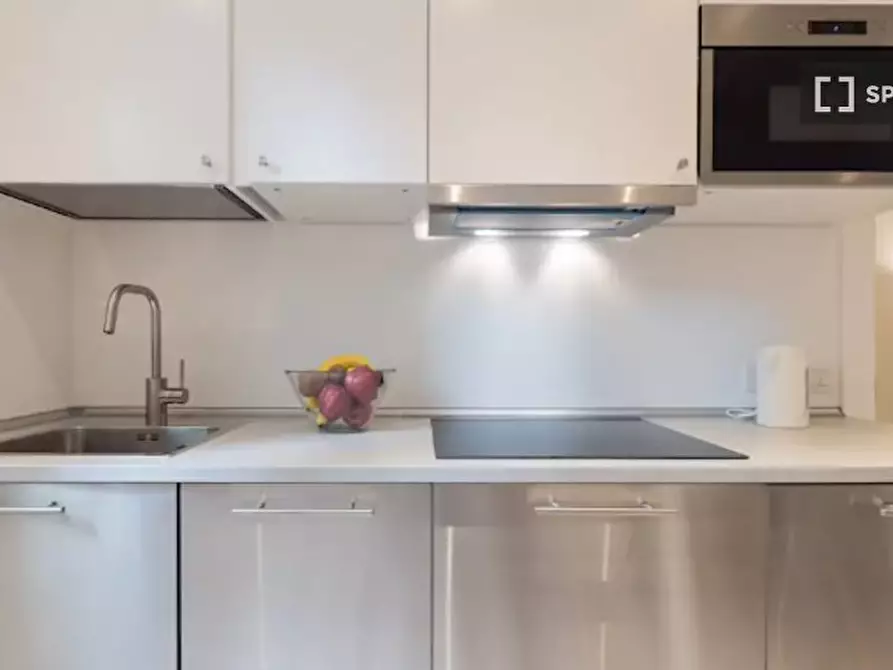 Immagine 1 di Appartamento in affitto  in Via dell'Albero a Firenze