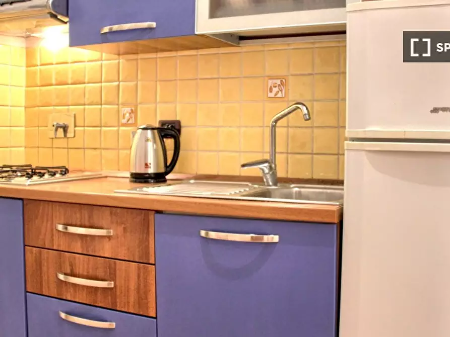 Immagine 17 di Appartamento in affitto  in Via di S. Martino Ai Monti a Roma