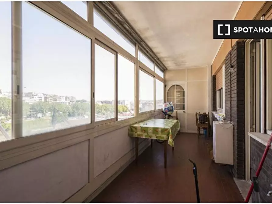 Immagine 9 di Camera condivisa in affitto  in Via Gregorio Ricci Curbastro, 00149 Roma RM, Italy a Roma