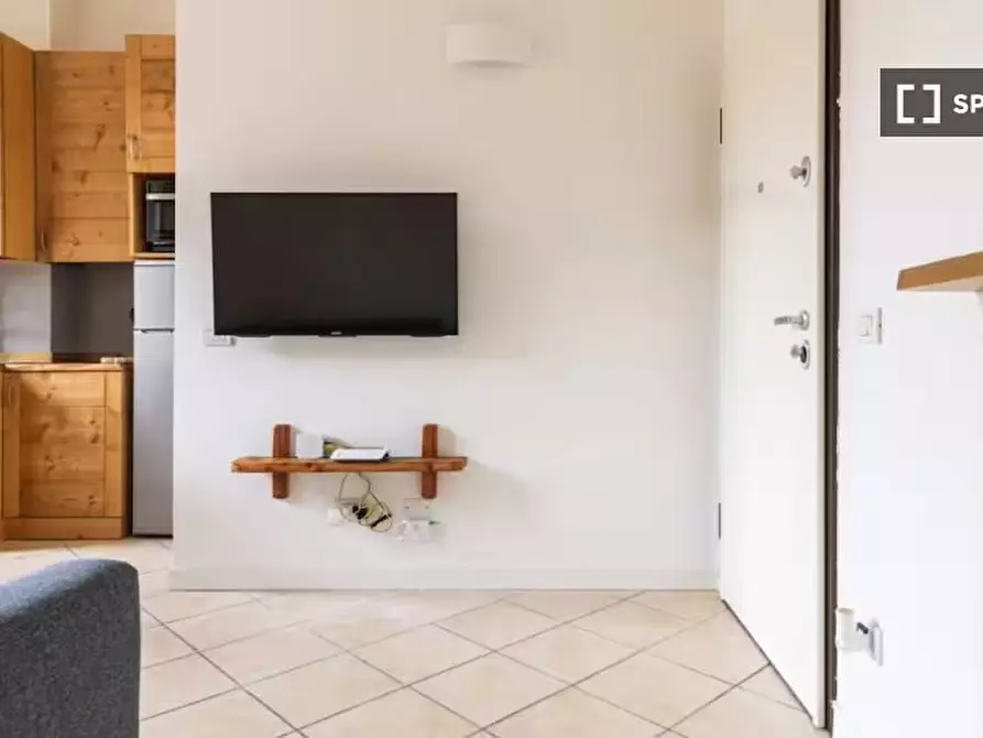 Immagine 7 di Appartamento in affitto  in Via Giovita Scalvini a Milano