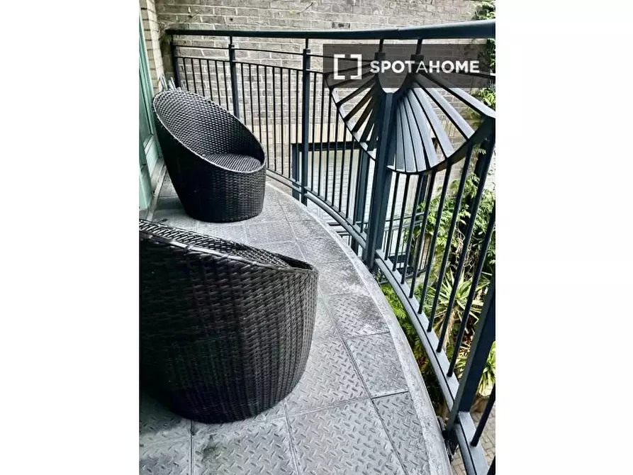 Immagine 7 di Appartamento in affitto  in Kensington Gardens Square a Paddington