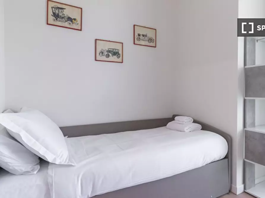 Immagine 5 di Appartamento in affitto  in Via Flavio Gioia a Milano