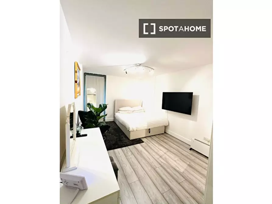 Immagine 15 di Appartamento in affitto  in Kensington Gardens Square a Paddington