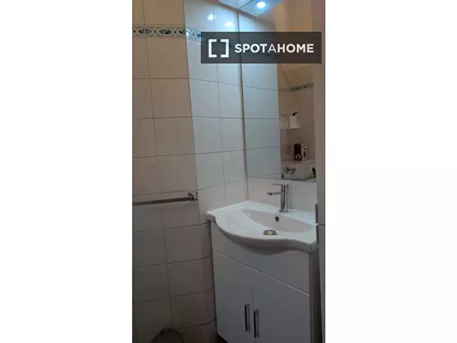 Immagine 15 di Ufficio in affitto  in Via Ruggero Torelli a Perugia