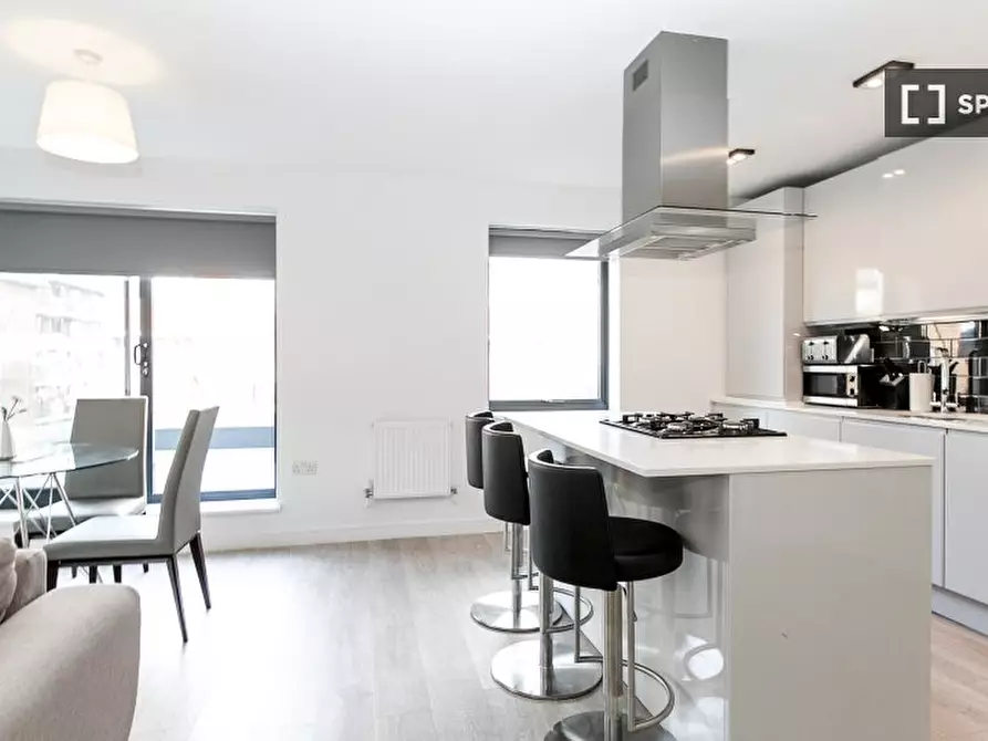 Immagine 8 di Appartamento in affitto  in Bromehead St a Poplar