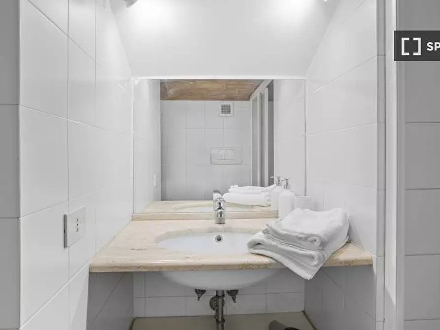 Immagine 7 di Ufficio in affitto  in Via Montebello a Roma