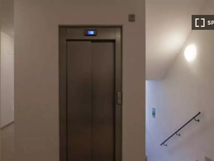 Immagine 2 di Ufficio in affitto  in Viale Belfiore a Firenze