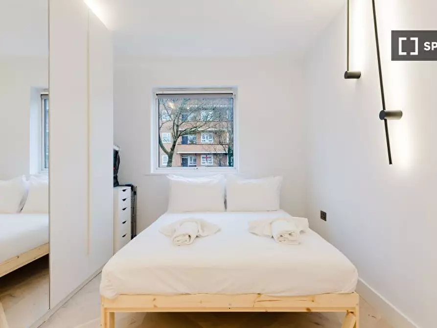 Immagine 9 di Appartamento in affitto  in Mill Pond Close a Lambeth