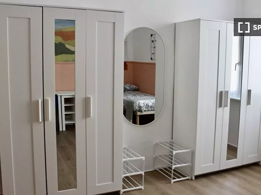 Immagine 3 di Camera condivisa in affitto  in Via Monte Rosa a Torino