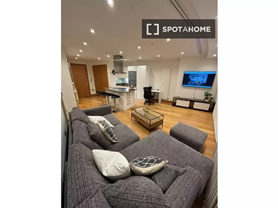 Immagine 4 di Appartamento in affitto  in Crossharbour Plaza a Poplar