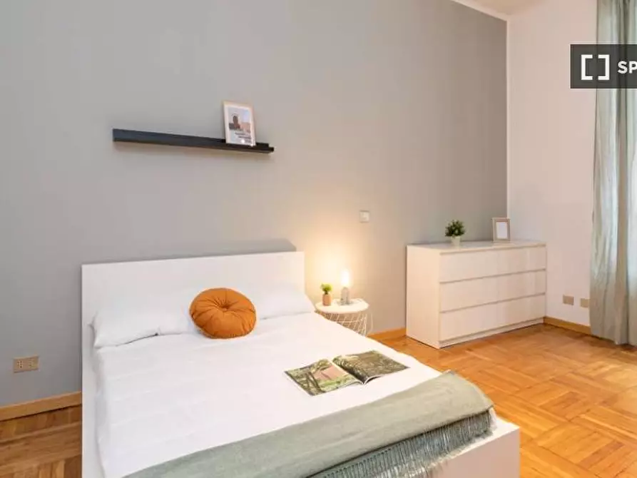 Immagine 2 di Camera condivisa in affitto  in Via Novegno a Milano