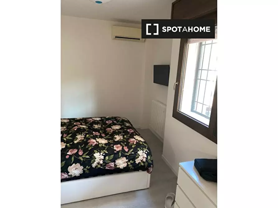 Immagine 16 di Appartamento in affitto  in Via Elio Bernardi a Bologna