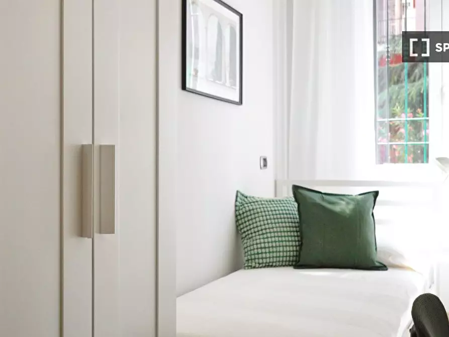 Immagine 5 di Appartamento in affitto  in Via Privata Piero Martinetti a Milano