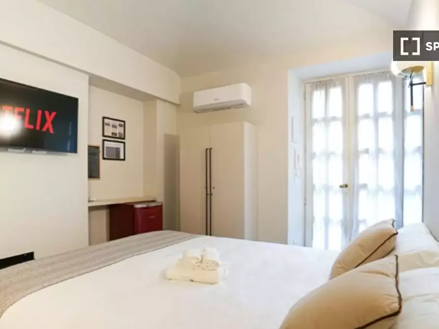 Immagine 2 di Camera condivisa in affitto  in Via Accademia Albertina a Torino