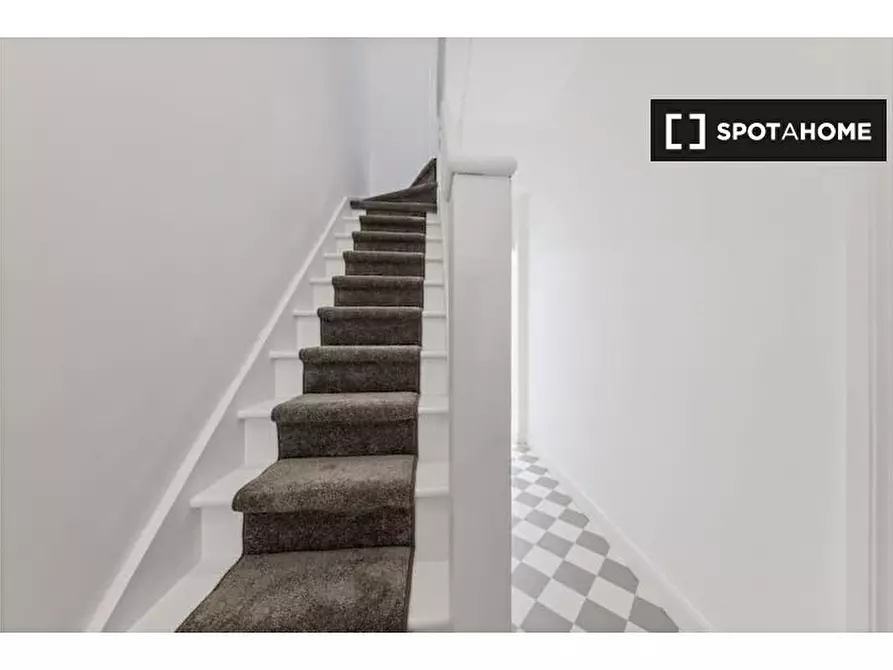 Immagine 10 di Appartamento in affitto  in Ranelagh Rd a Stratford