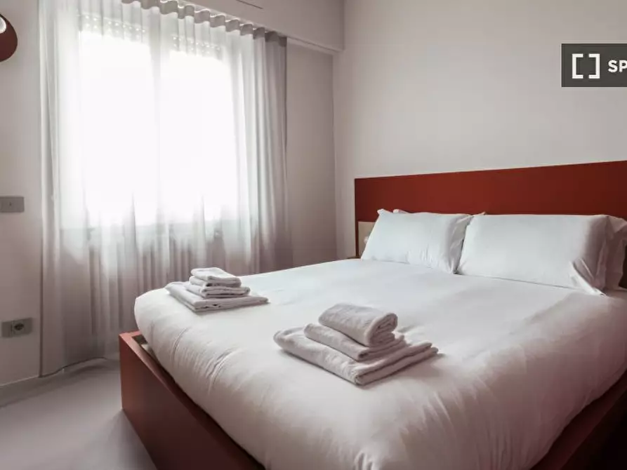 Immagine 5 di Appartamento in affitto  in Via Edoardo Bassini a Milano