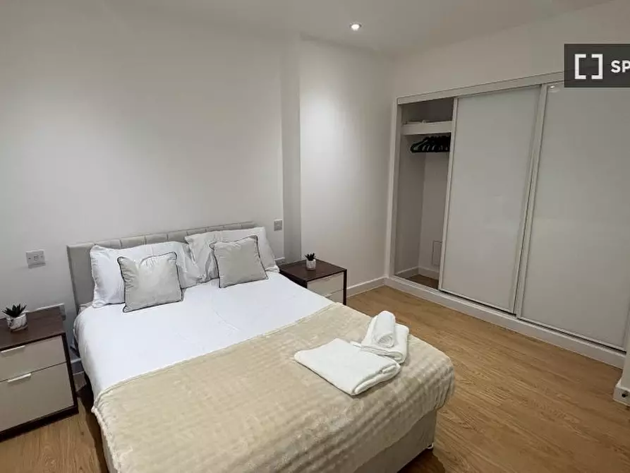 Immagine 2 di Appartamento in affitto  in Sydenham Road a Croydon