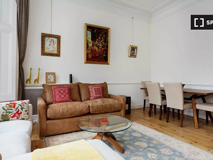 Immagine 2 di Appartamento in affitto  in Flat Campden Hill Gardens a Kensington