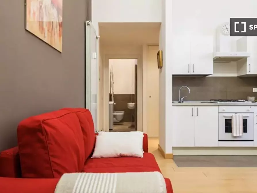 Immagine 1 di Appartamento in affitto  in Via Macedonio Melloni a Milano