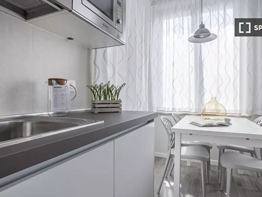 Immagine 7 di Appartamento in affitto  in Piazzale Luigi Cadorna a Milano