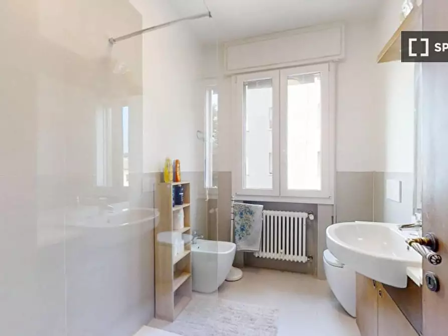 Immagine 16 di Camera condivisa in affitto  in VIA Tirana a Padova