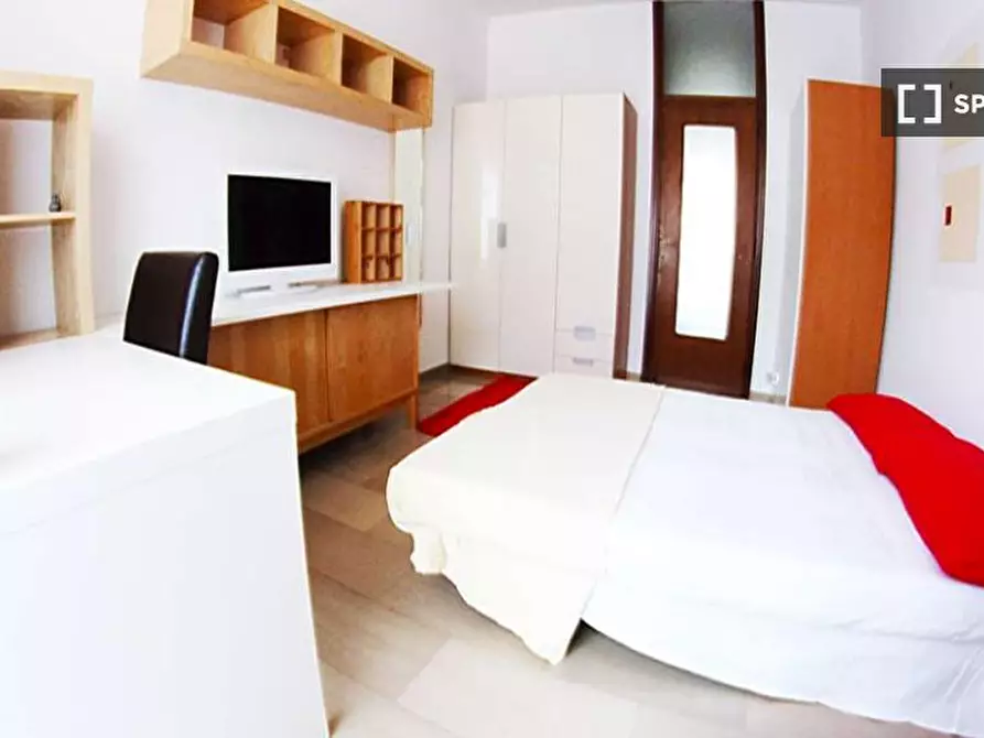 Immagine 2 di Camera condivisa in affitto  in Via Francesco Nava a Milano