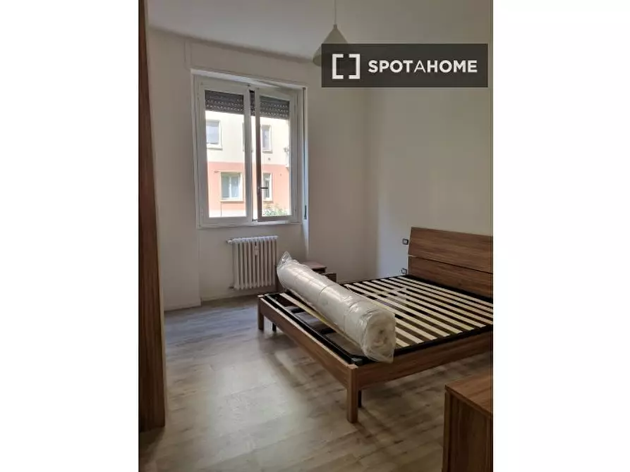 Immagine 12 di Camera condivisa in affitto  in Via Guglielmo Koerner a Milano