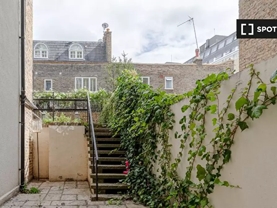 Immagine 11 di Appartamento in affitto  in Apartment a Kensington