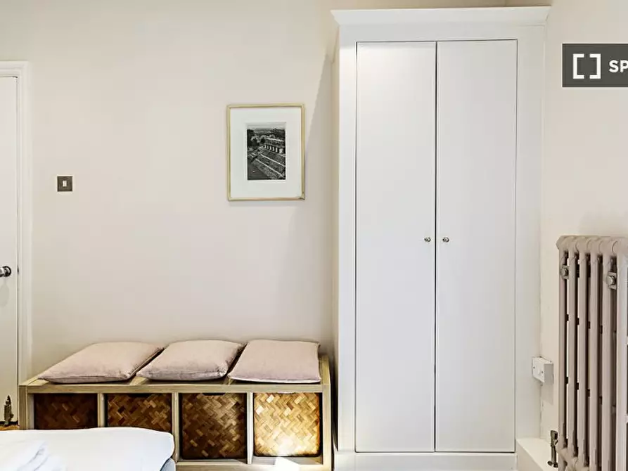 Immagine 18 di Appartamento in affitto  in A Great Percy Street a Camden Town