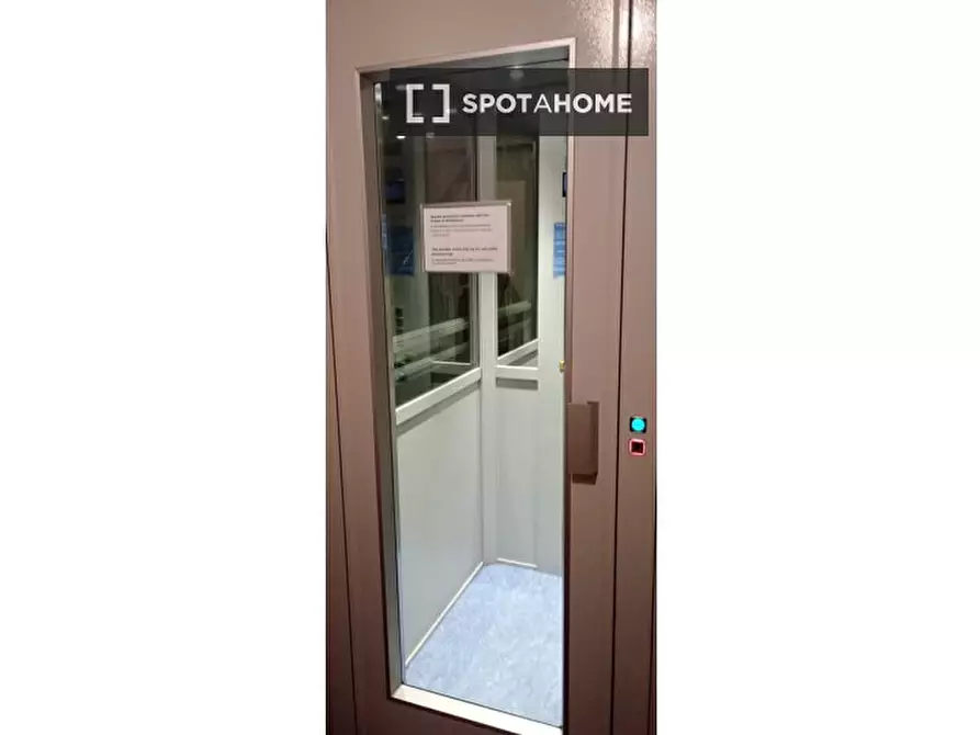 Immagine 11 di Camera condivisa in affitto  in Via dei Macci a Firenze