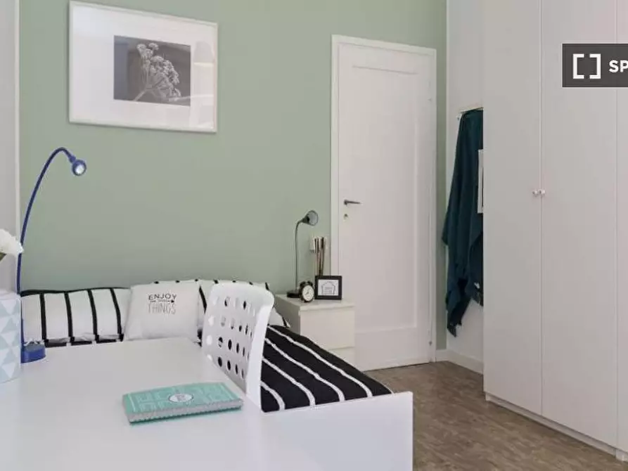 Immagine 5 di Camera condivisa in affitto  in Via Luigi Luzzatti a Milano