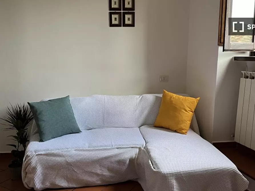 Immagine 6 di Camera condivisa in affitto  in Via di Mezzo a Poggiodomo