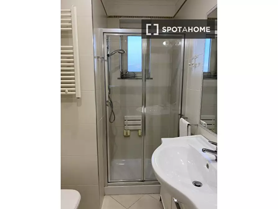 Immagine 13 di Appartamento in affitto  in Via Poggio dei Mari a Napoli