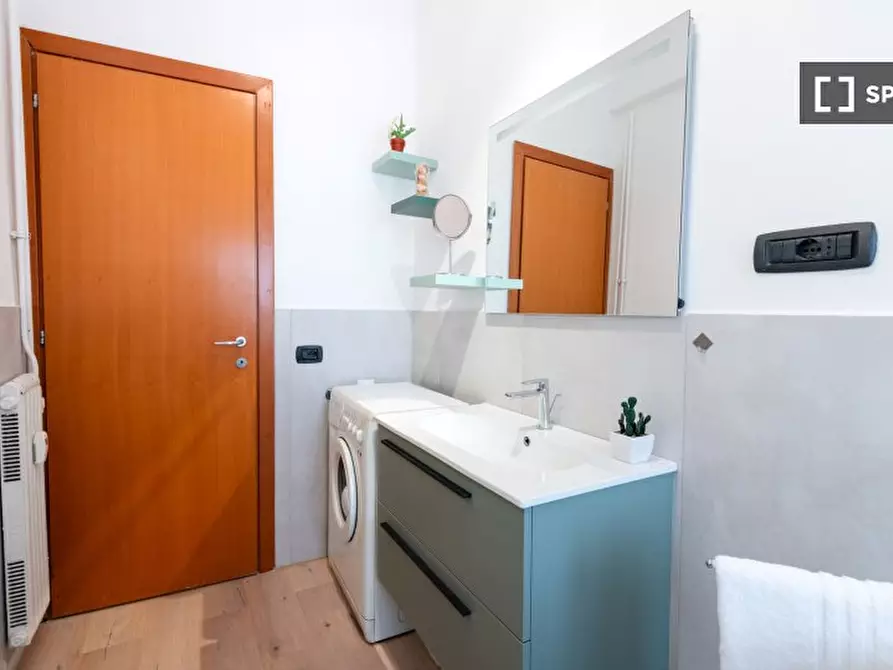 Immagine 7 di Appartamento in affitto  in Via dei Sergii a Roma