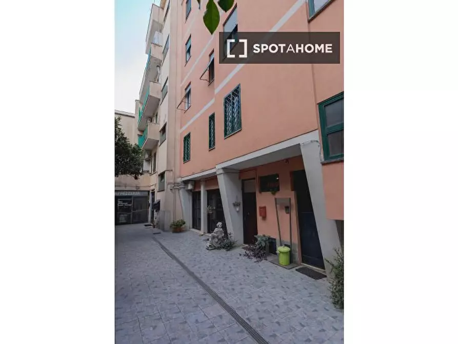 Immagine 19 di Appartamento in affitto  in Via della Cava Aurelia a Roma