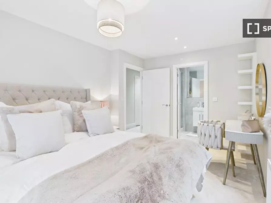 Immagine 4 di Appartamento in affitto  in W Wycombe Rd a High Wycombe