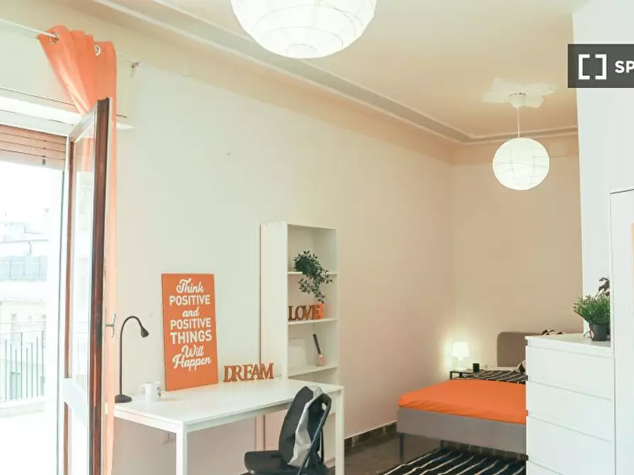 Immagine 2 di Camera condivisa in affitto  in Via Ariosto n a Cagliari