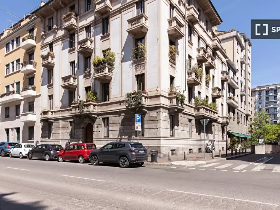 Immagine 15 di Appartamento in affitto  in Via Francesco Londonio a Milano