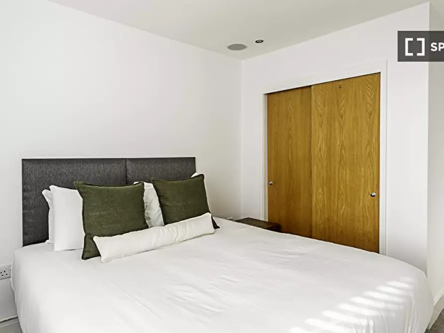 Immagine 4 di Appartamento in affitto  in -34 Philbeach Gardens a Kensington