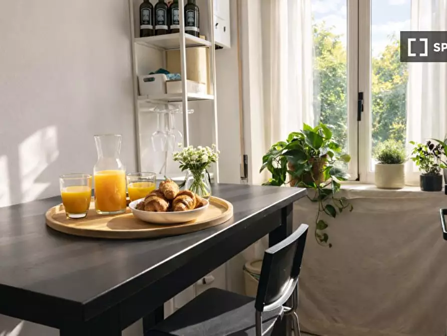 Immagine 15 di Appartamento in affitto  in Via Sapri a Milano